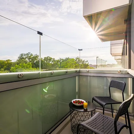 Partynice - Parking & Balcony - By Rentujemy