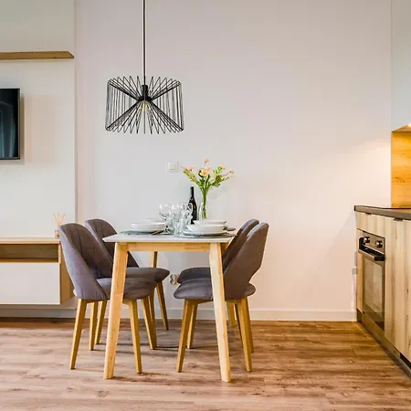 Partynice - Parking & Balcony - By Rentujemy *